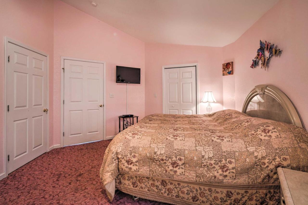 Charming Burnsville Apt With Mountain Views And Deck! Esterno foto
